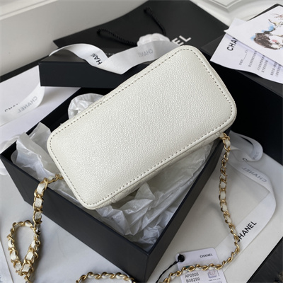 Cha.nel Vanity Case With Top Handle Grained Calfskin Gold Tone Metal White AP2805