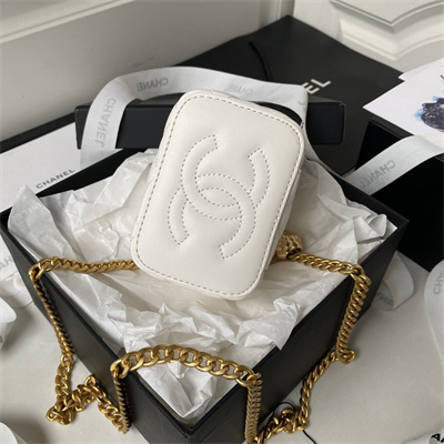 Cha.nel Vanity Case Lambskin Gold Tone Metal White AP3300