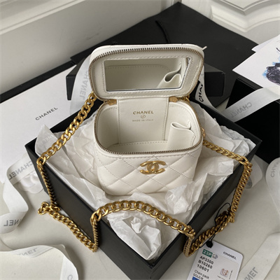 Cha.nel Vanity Case Lambskin Gold Tone Metal White AP3300