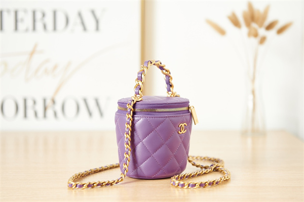 Cha.nel Vanity Case With Top Handle Lambskin Gold Tone Metal Purple AS2873