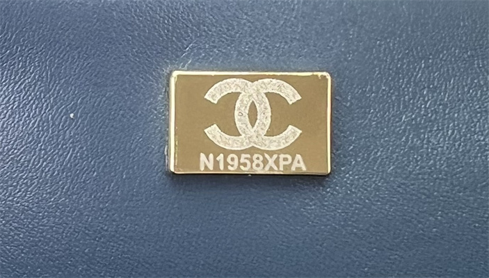 Cha.nel Mini Classic Flap Bag Tweed Gold Tone Metal Navy A01116