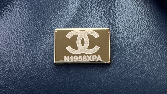 Cha.nel Mini Classic Flap Bag Tweed Gold Tone Metal Navy A01116