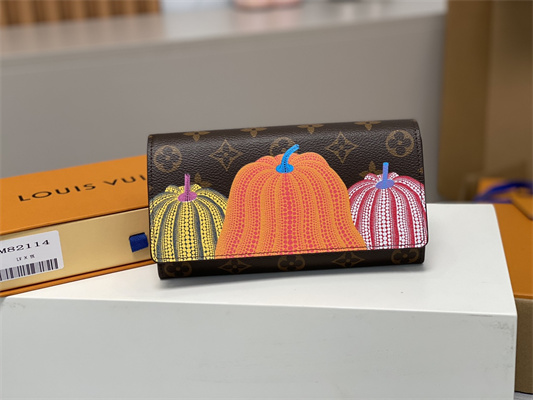 L.V X YK Sarah Wallet Pumpkin Monogram Canvas M82114