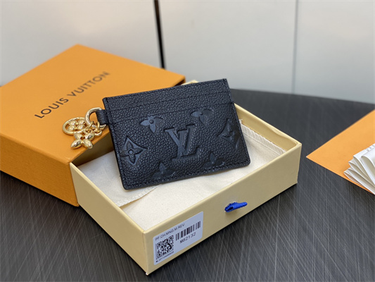L.V Charms Card Holder Monogram Empreinte Black M82132