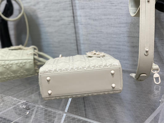 cd small lady di.or my abcd*or bag cannage calfskin with Di*m*nd motif  white