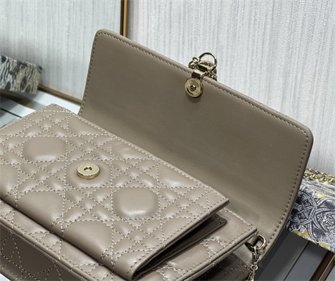 cd miss D*or chain pouch cannage lambskin taupe