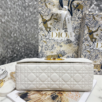 cd large di.or caro bag S*pple cannage calfskin gold tone metal white