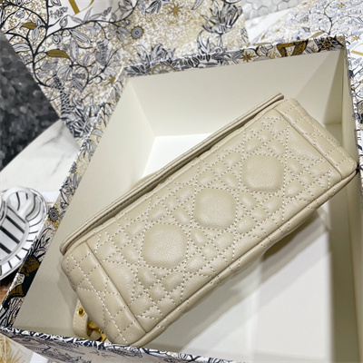 cd large di.or caro bag S*pple cannage calfskin gold tone metal sand