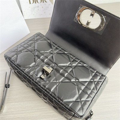 CD Medium Di.or Caro Bag Quilted Macrocannage Calfskin Guncolor Tone Metal Black