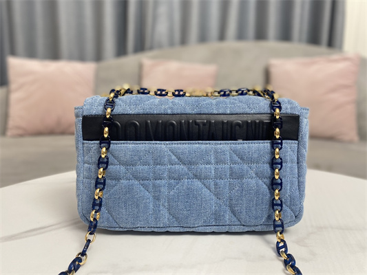 CD Medium Di.or Caro Bag Macrocannage Denim Blue