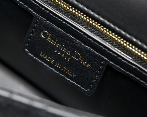 cd medium di.or caro bag S*pple cannage calfskin gold tone metal black