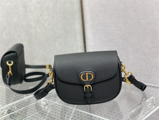 CD Medium Di.or Bobby Bag Grained Calfskin Black