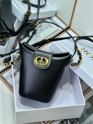 CD 30 Montaigne Amber Mini Bucket Bag Box Calfskin Black