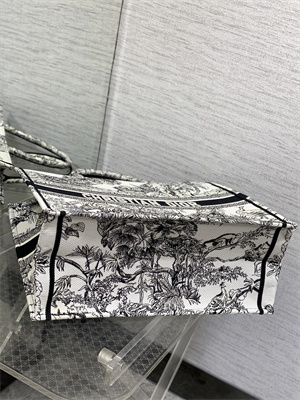 CD Large Book Tote Voyage Toile de Jouy Embroidery White and Black