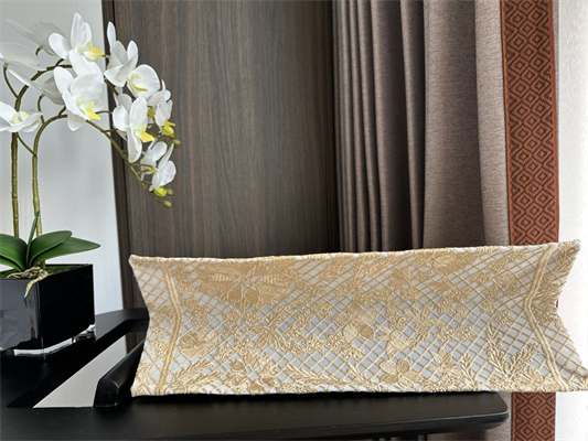 CD Large Book Tote Beige D-Lace Flowers Embroidery With Macrame Effect