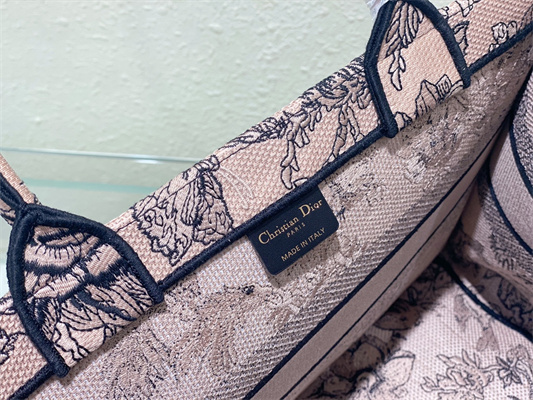 CD Medium Book Tote Jardin Botanique Embroidery Pink