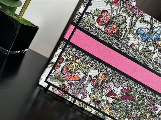 CD Medium Book Tote Mexico Millefiori Embroidery White Multicolor