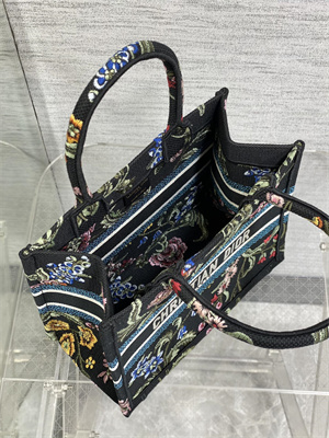 CD Small Book Tote Petites Fleurs Embroidery Black Multicolor