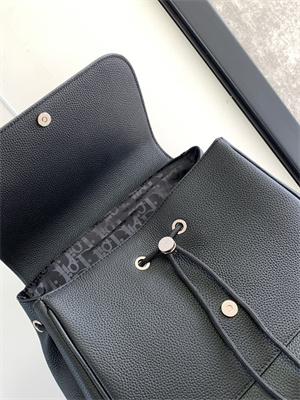 Di.or Saddle Backpack Black Grained Calfskin