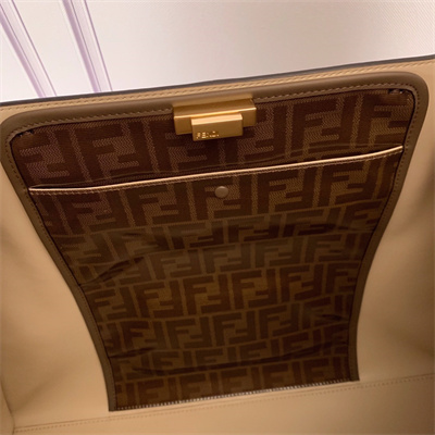 Fen.di Peekaboo X-Lite Large Leather Bag Brown Color