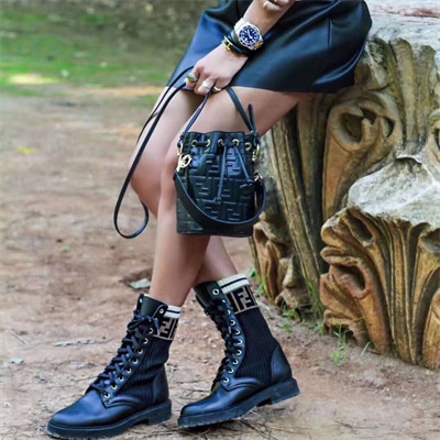 Fen.di MON TRESOR Black Leather Mini Bag