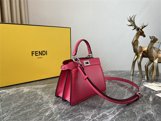 Fen.di Peekaboo ISeeU Petite Leather Bag Red Color