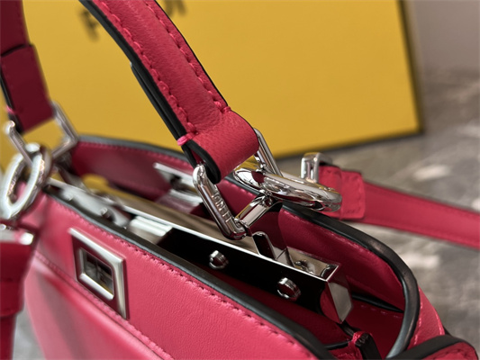 Fen.di Peekaboo ISeeU Petite Leather Bag Red Color