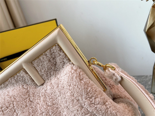 Fen.di FIRST MEDIUM Pink Sheepskin Bag