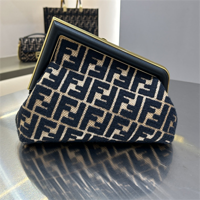 Fen.di FIRST SMALL Natural Straw Bag With Black FF Embroidery