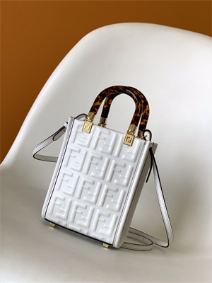 Fen.di MINI SUNSHINE SHOPPER White Leather