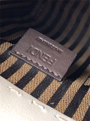 Fen.di MINI SUNSHINE SHOPPER White Leather