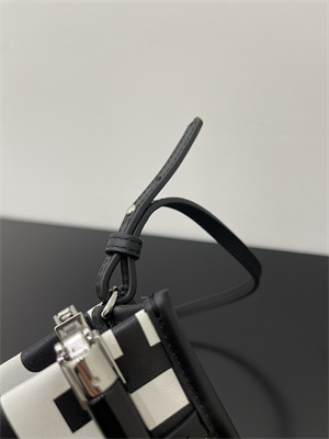 Fen.di Roma&Marc Jacobs MINI SUNSHINE SHOPPER White and Black Leather