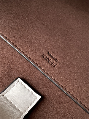 Fen.di SUNSHINE Small White Leather Shopper