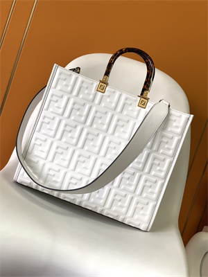 Fen.di SUNSHINE Medium White Leather Shopper
