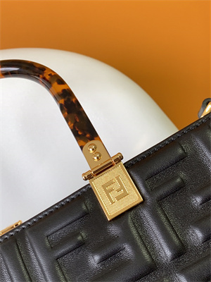 Fen.di SUNSHINE Medium Black Leather Shopper