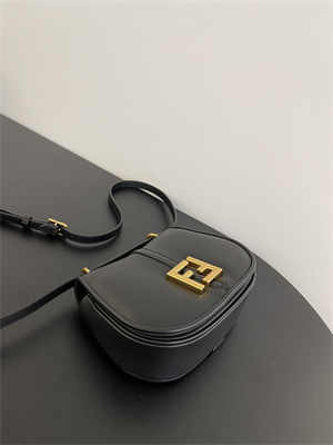 Fen.di C’mon Mini Black Leather Bag