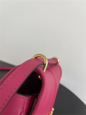 Fen.di C’mon Mini Fuchsia Leather Bag