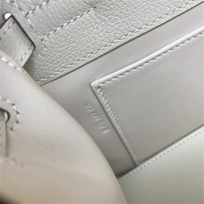 Kelly Danse Bag Evercolor Leather Gold Tone Metal In Craie Color HS