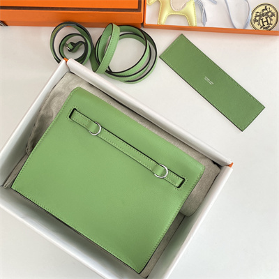 Kelly Danse Bag Evercolor Leather Silver Tone Metal In Vert Criquet Color HS