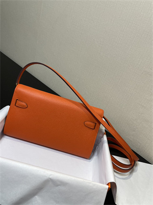 Kelly Classique To Go wallet Epsom Leather Gold Tone Metal In Orange Color HS