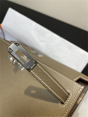 Kelly Classique To Go wallet Epsom Leather Silver Tone Metal In Etoupe Color HS