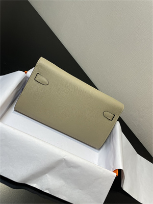 Kelly Classique To Go wallet Epsom Leather Gold Tone Metal In Trench Color HS