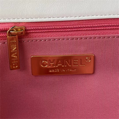 Ch*el 19 large handbag lambskin gold double c metal white as1161