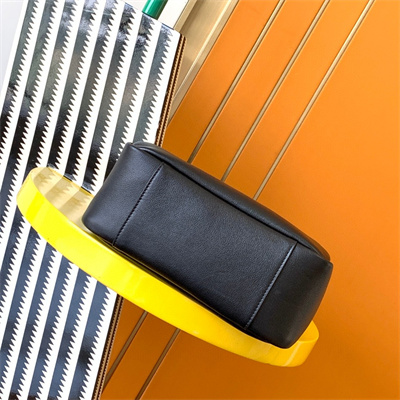 y.s.l le 5 a 7 S*pple small hobo bag in black leather