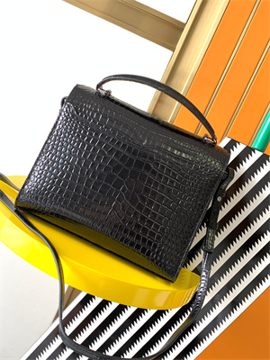 Y.S.L CASSANDRA MEDIUM TOP HANDLE BAG IN CROCODILE EMBOSSED LEATHER Silver Tone Metal Black Color