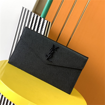 Y.S.L UPTOWN POUCH IN GRAIN DE POUDRE EMBOSSED LEATHER Black Color Black Tone Metal