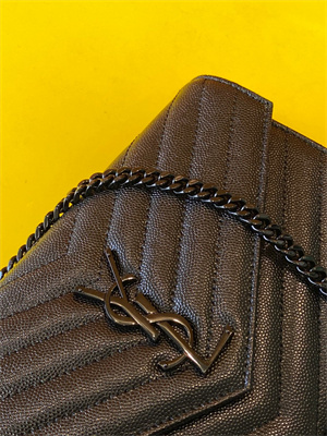 Y.S.L CLASSIC CASSANDRA CHAIN WALLET IN GRAIN DEPOUDRE LEATHER Black Color Black Tone Metal