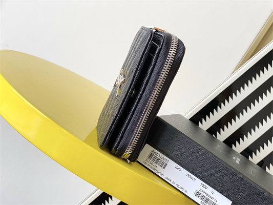 Y.S.L CASSANDRA MATELASS?? COMPACT ZIP AROUND WALLET IN GRAIN DE POUDRE EMBOSSED LEATHER Black Color Silver Tone Metal