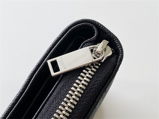 Y.S.L CASSANDRA MATELASS?? COMPACT ZIP AROUND WALLET IN GRAIN DE POUDRE EMBOSSED LEATHER Black Color Silver Tone Metal