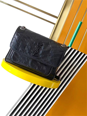 Y.S.L NIKI MEDIUM In Vintage Leather Black Color